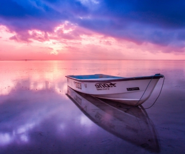 beach-boat-dawn-128302